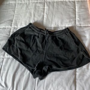 BRANDY MELVILLE DRAWSTRING SHORTS